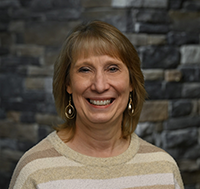 Kelly-Mlynek-Office-Manager